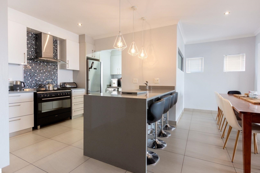 5 Bedroom Property for Sale in Calypso Beach Western Cape